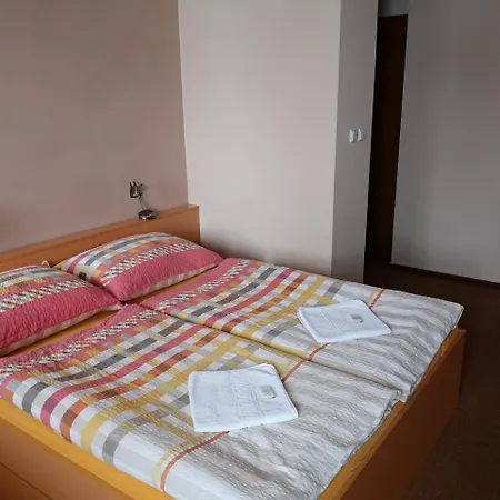 Riegrova Kozákov 3* Semily